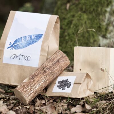 Krmítko ke složení